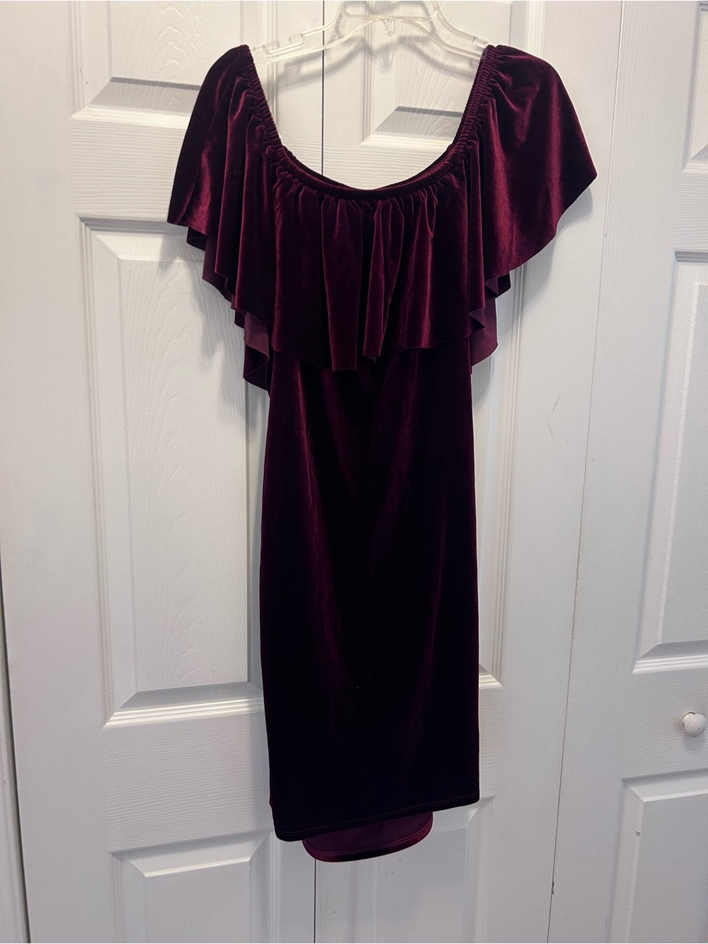 My Bump Velvet Off-Shoulder Cocktail Maternity Dress in Deep Burgundy S-M